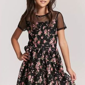 Floral lace dress